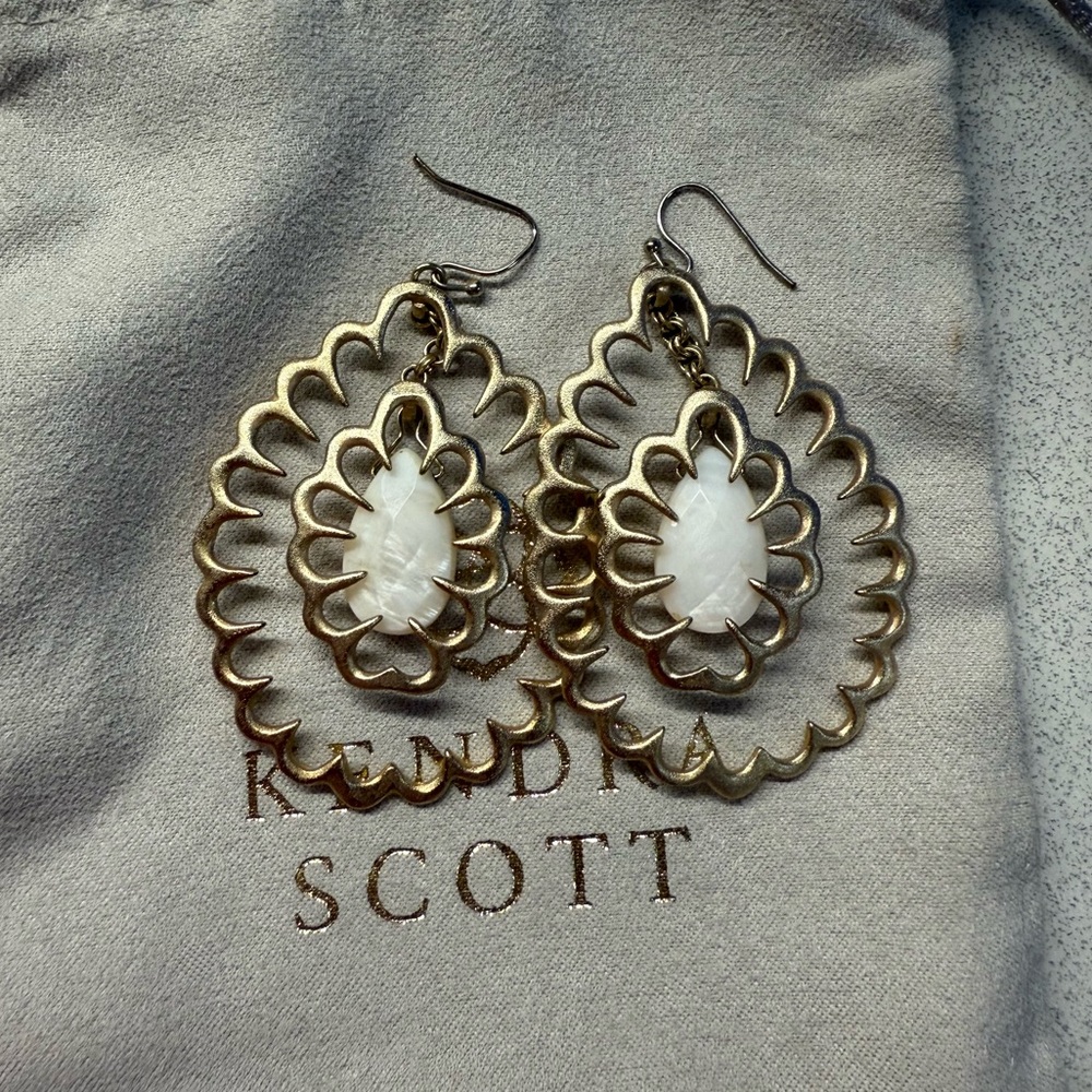 Kendra Scott Zola earrings HTF